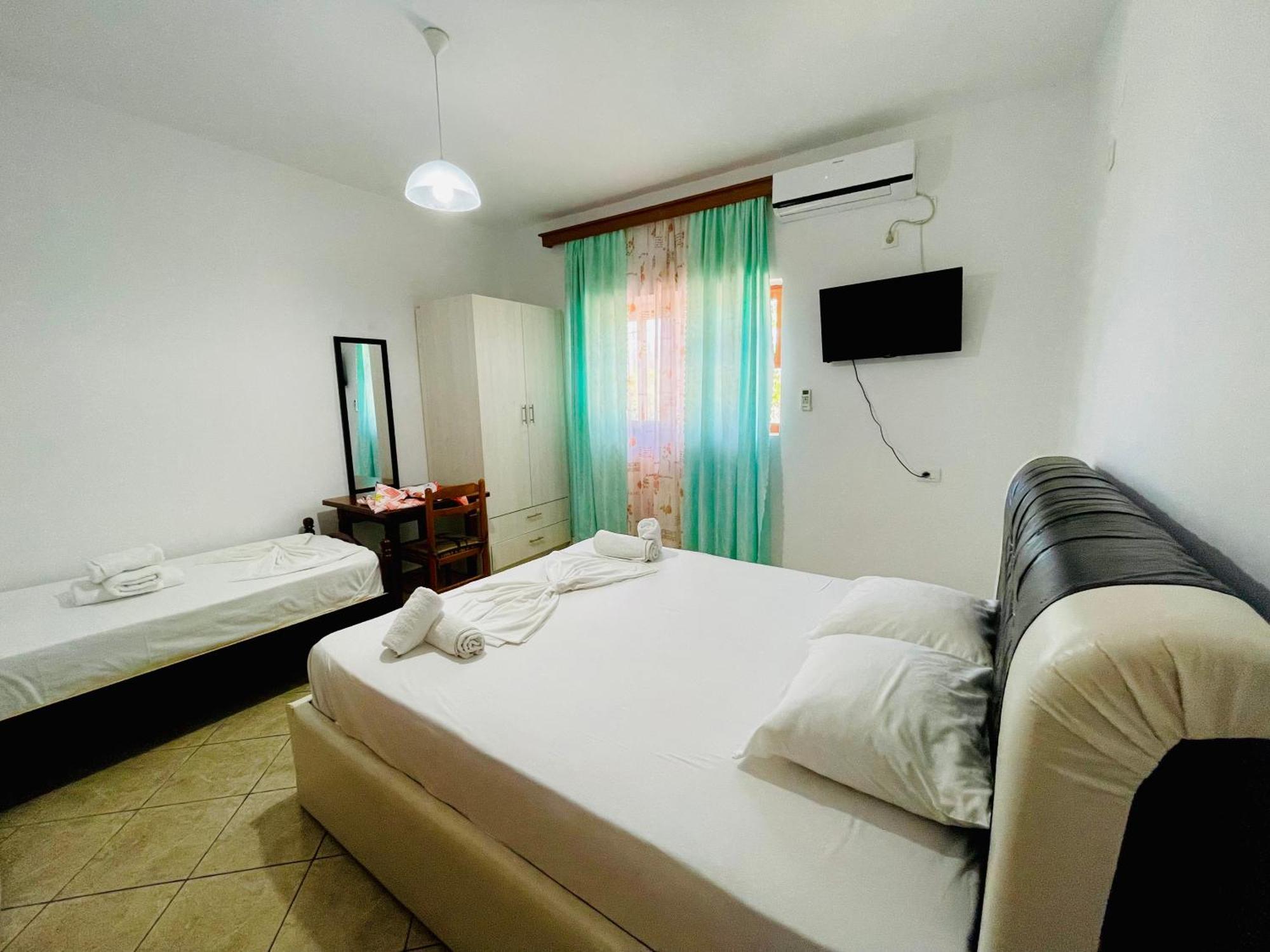 Guesthouse Dollomaja Ksamil Exteriér fotografie